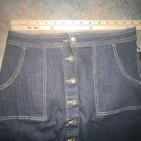 G.H. Bass & Co. Womens Denim Button-Front A-Line‎ Skirt Size 2 - Picture 4 of 9